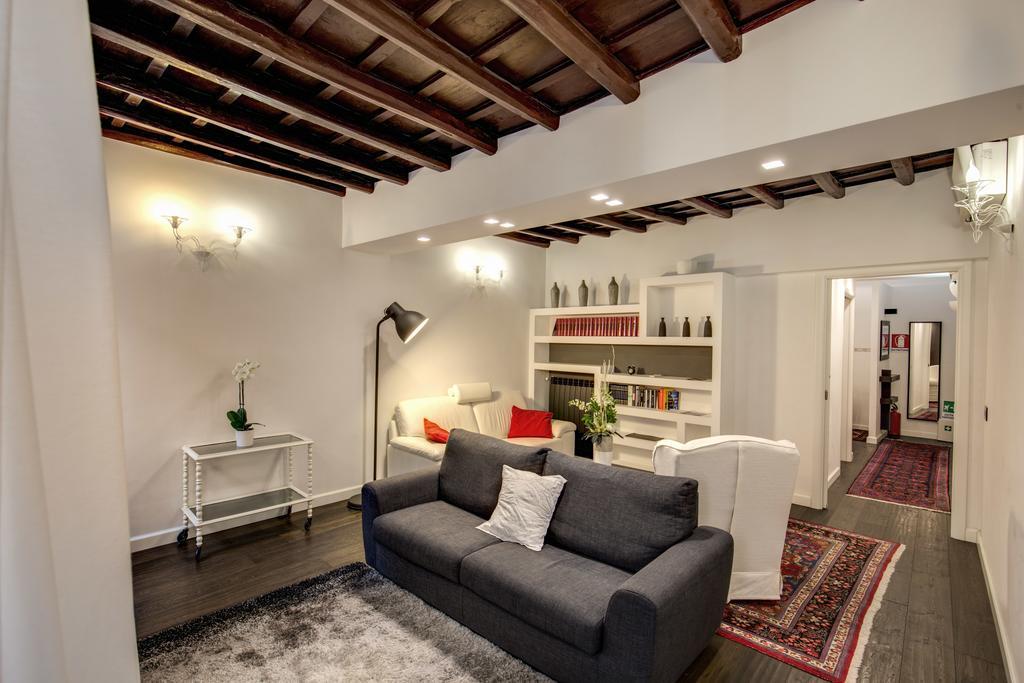 Apartmán Campo De' Fiori Stylish White Řím Exteriér fotografie